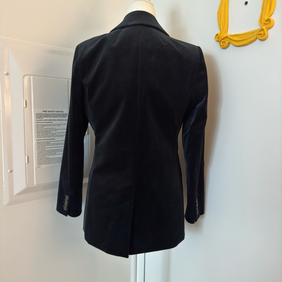 NWT JCREW black velvet blazer size 4. Too big for me - Picture 5 of 6